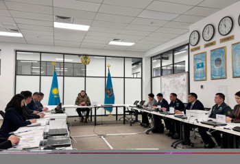 ТЖ министрі «Қазавиақұтқару» авиаторларымен кездесу өткізді