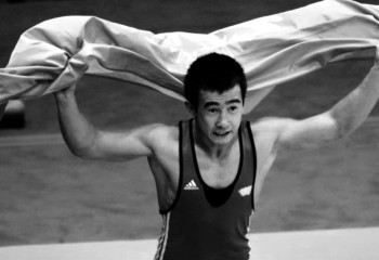 «Нәпақа табуға аттанған». Олимпиадада топ жарған қазақ балуаны АҚШ-та көз жұмды