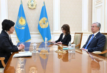 Мемлекет басшысы Қазақстанның халық әртісі Жәния Әубәкірованы қабылдады