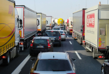 ҰҚК Қазақстан мен Өзбекстан шекарасындағы ұзын-сонар кезек туралы айтты