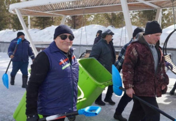 Порядка 35 тысяч человек: как прошла масштабная уборка в Астане