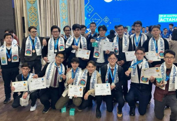 Столичная команда школьников завоевала 17 медалей на республиканской олимпиаде