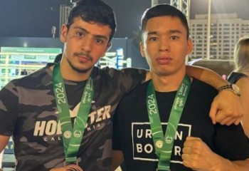 Казахстан выиграл две медали на турнире по боксу в Дубае