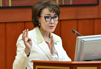 Қарағандыда сапалы жолдың болмауынан халық зардап шегіп отыр