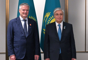 Токаев встретился с Генсеком ОЭСР Матиасом Корманом