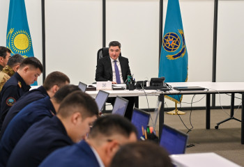 Олжас Бектенов: Қазір бастысы – адам өмірін сақтап қалу және апат зардаптарын азайту