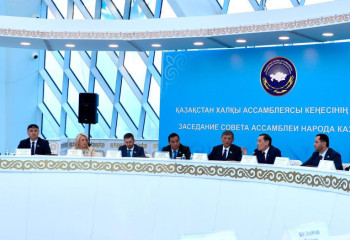 Состоялась встреча членов межпалатной депутатской группы «Бір ел - бір мүдде» с членами Совета Ассамблеи народа Казахстана