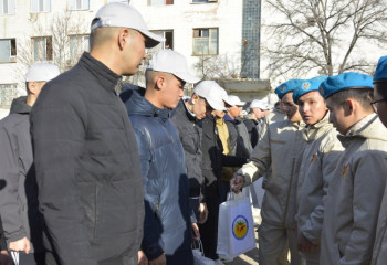 Маңғыстаулық сарбаздар әскерге аттанды