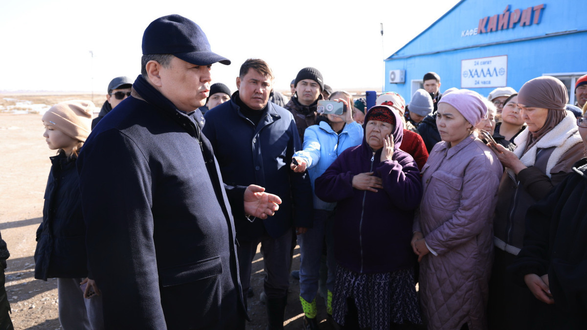 Канат Бозумбаев прибыл в Карагандинскую область для изучения паводковой обстановки