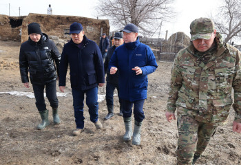 Қанат Бозымбаев Қостанай облысындағы жағдайға қажетті ресурстар бөлінетінін атады