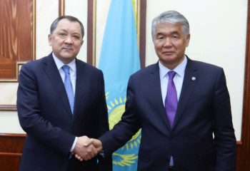 Akim of Mangystau meets with Secretary General of TURKSOY