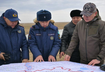 Павлодар облысының әкімі су басу қаупі төнген ауылда болды