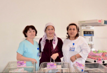 Түркістандық 40 жастағы әйел үш ұл дүниеге әкелді