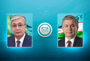 Токаев направил телеграмму соболезнования Мирзиёеву