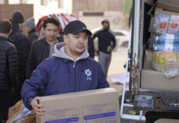 Астаналықтар 250 тоннаға жуық гуманитарлық көмек жинады