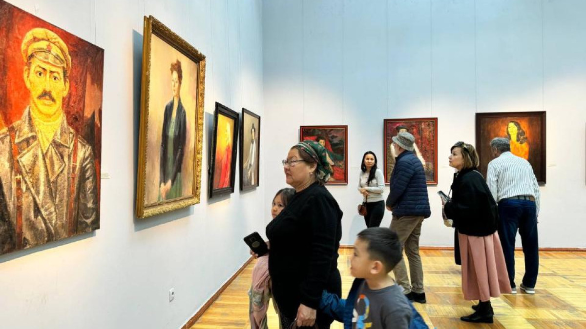 В Алматы открылась выставка, посвященная 80-летию художника Владимира Киреева