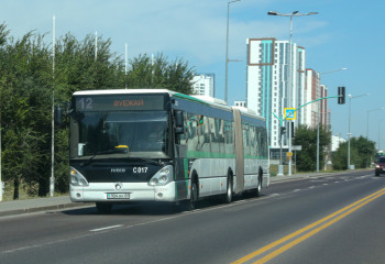 Астанада жолаушы автобус контролеріне қол көтерді