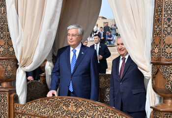 Исторические достопримечательности Хивы посетил Глава государства