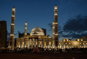 В эту ночь мусульмане отмечают Қадір түні