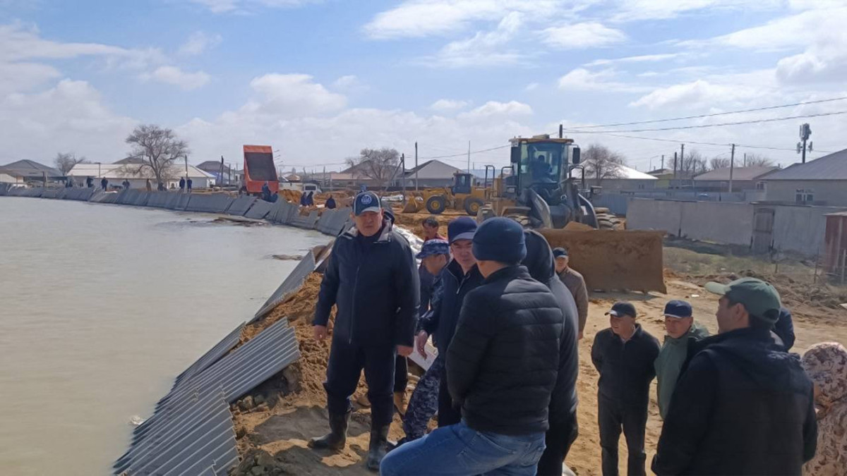 Уровень воды в реке Жем в Атырауской области начал снижаться