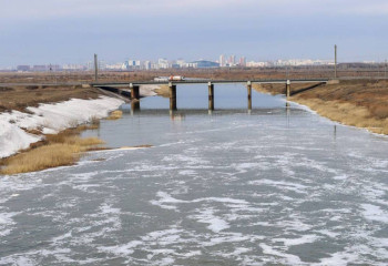 Как студенты вузов помогают в борьбе с паводками
