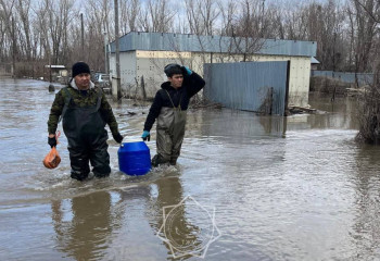 В Актюбинской области идет спад воды в реке Уил