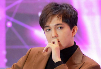 Dimash Kudaibergen visits volunteer headquarters in Aktobe