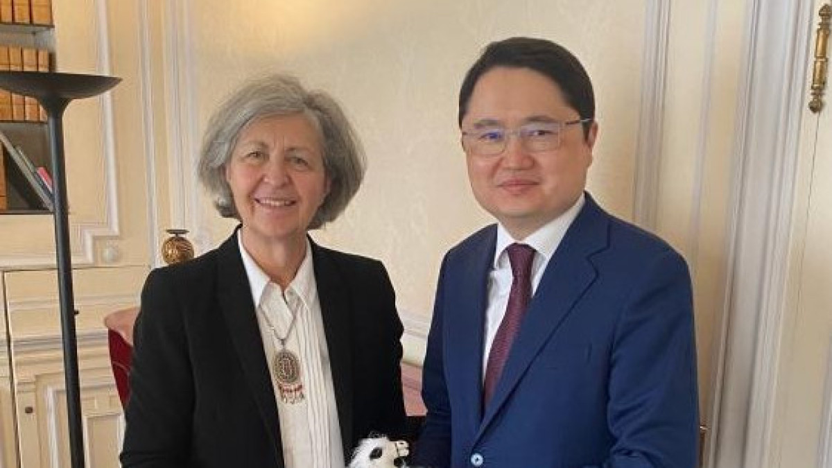 Cooperation with Kazakhstan Discussed at Meeting in World Organization for Animal Health