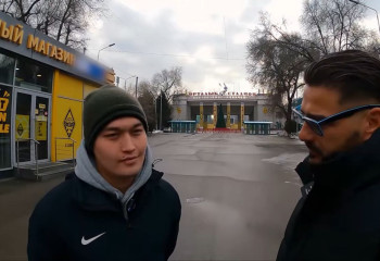 Капитан сборной Казахстана проиграл все на ставках - блогер Красава