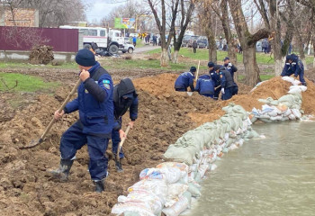 По стране откачано 9,3 млн куб.м талой воды: в МЧС подвели промежуточные итоги по борьбе с паводками