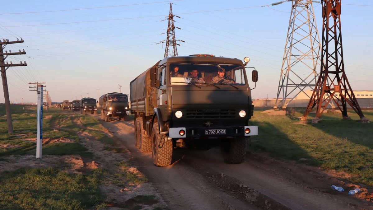 Более тысячи военнослужащих прибыли в Атыраускую область