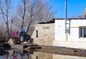 Ақтөбеде су тасқынынан зардап шеккендерге өтемақы беріліп жатыр