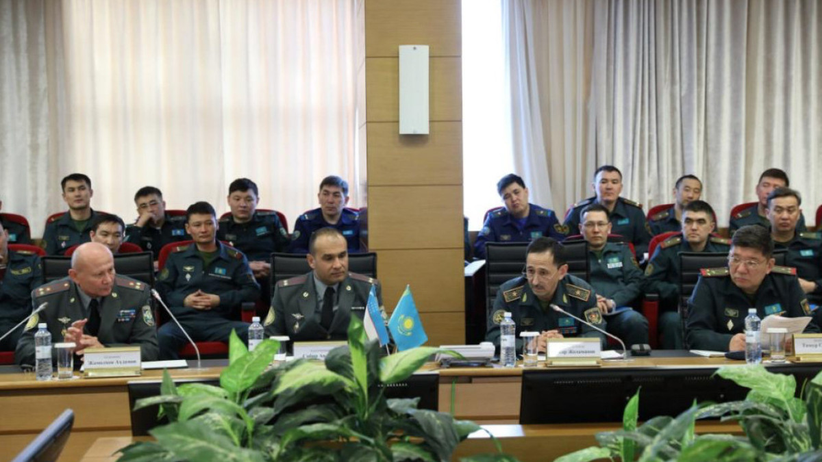Ұлттық қорғаныс университетіне Өзбекстан әскери қызметшілері келді