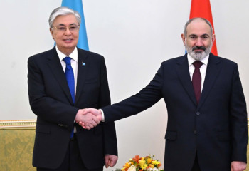 Kazakh  President holds talks with Prime Minister of Armenia in a narrow format