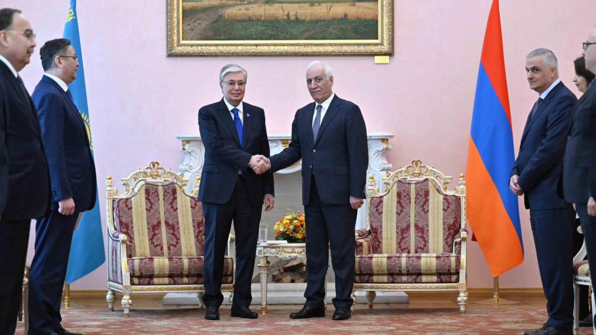 Президент Армении назвал историческим визит лидера Казахстана в Ереван