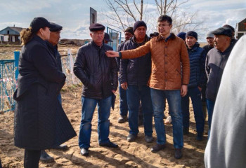 Свыше 26 тысяч педагогов принимают участие в противопаводковых мероприятиях