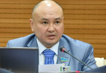 «Көзбояушылықтың шынайы көрінісі». Ерлан Саиров су тасқынынан соң қалай әрекет ету керегін айтты