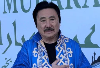 «Су кет». АҚШ-та жүрген Марат Омаров жаңа ән шығарды