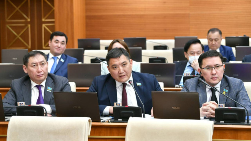  Мәжілістің баспасөз қызметі 