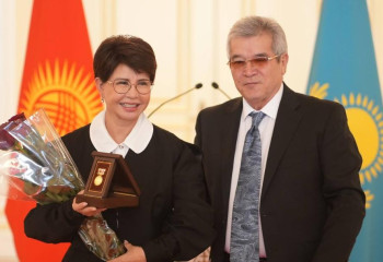 Роза Рымбаеваға жаңа атақ берілді