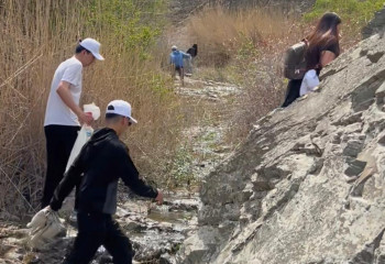 Ақтаулық жастар «Самал сайы» шатқалында сенбілік өткізді