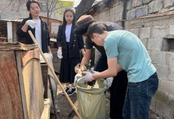 Алматы жастары зейнеткер қарттарға қамқорлық танытты