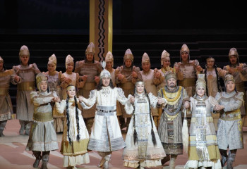 Артисты Государственного театра оперы и балета Республики Саха впервые выступили в Казахстане