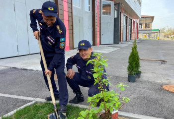 Спасатели-пожарные привели в порядок свои рабочие территории