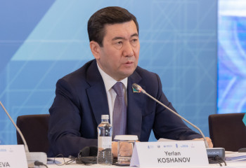 Парламент депутаттары мен Үкімет бірлесіп, тығыз жұмыс істеуі керек – Ерлан Қошанов