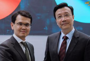 Багдат Мусин провел встречу с Чрезвычайным и Полномочным Послом Китайской Народной Республики в Республике Казахстан