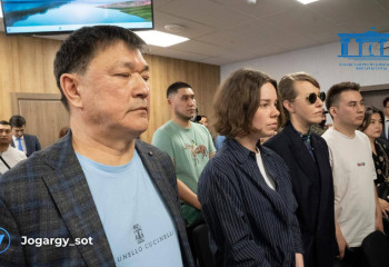 «Бүгін шынымен де ерекше отырыс болды». Собчак Бишімбаевтың соты туралы