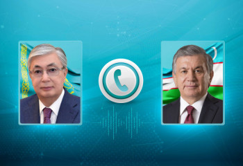 Тоқаев Өзбекстан Президенті Шавкат Мирзиёевпен телефон арқылы сөйлесті