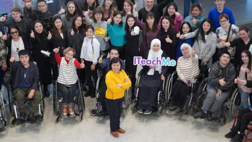  Мәдениет және ақпарат министрлігі 