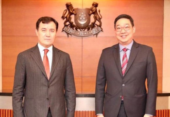 Kazakhstan and Singapore discuss key issues on  bilateral and international agenda
